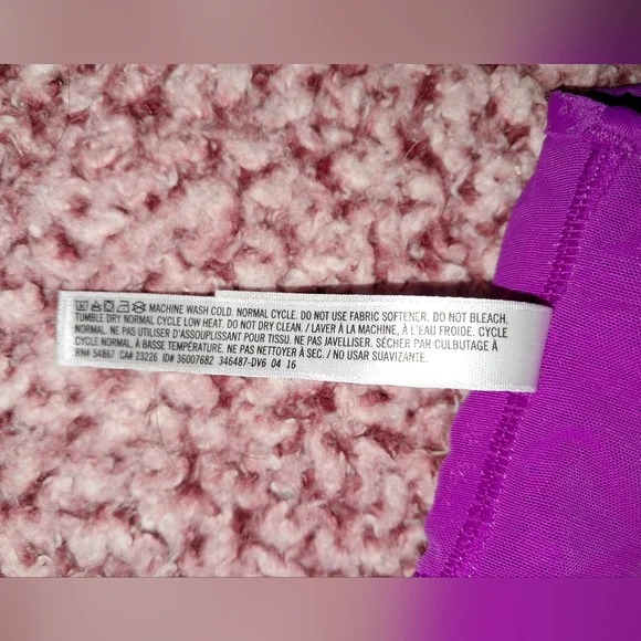 Victoria's Secret sportsbra - Picture 7 of 7